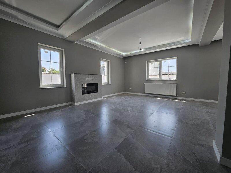 Bragadiru, pe strada Caporalului nr. 2,