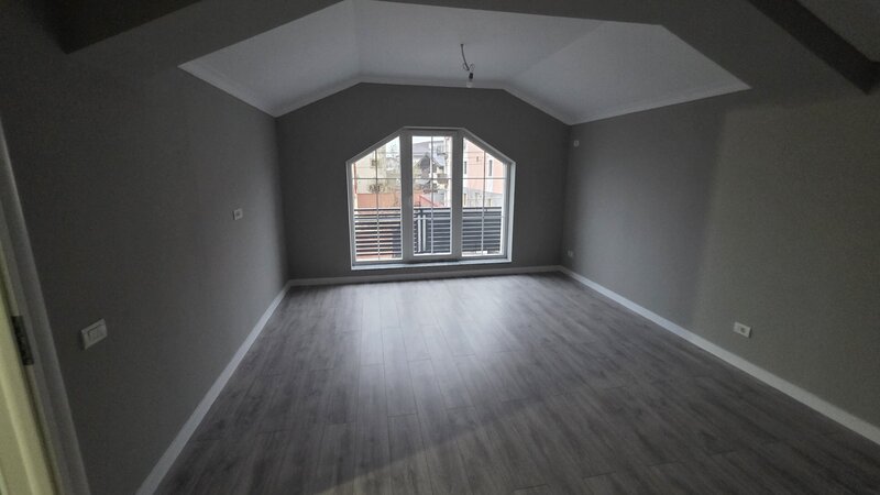 Bragadiru, pe strada Caporalului nr. 2,